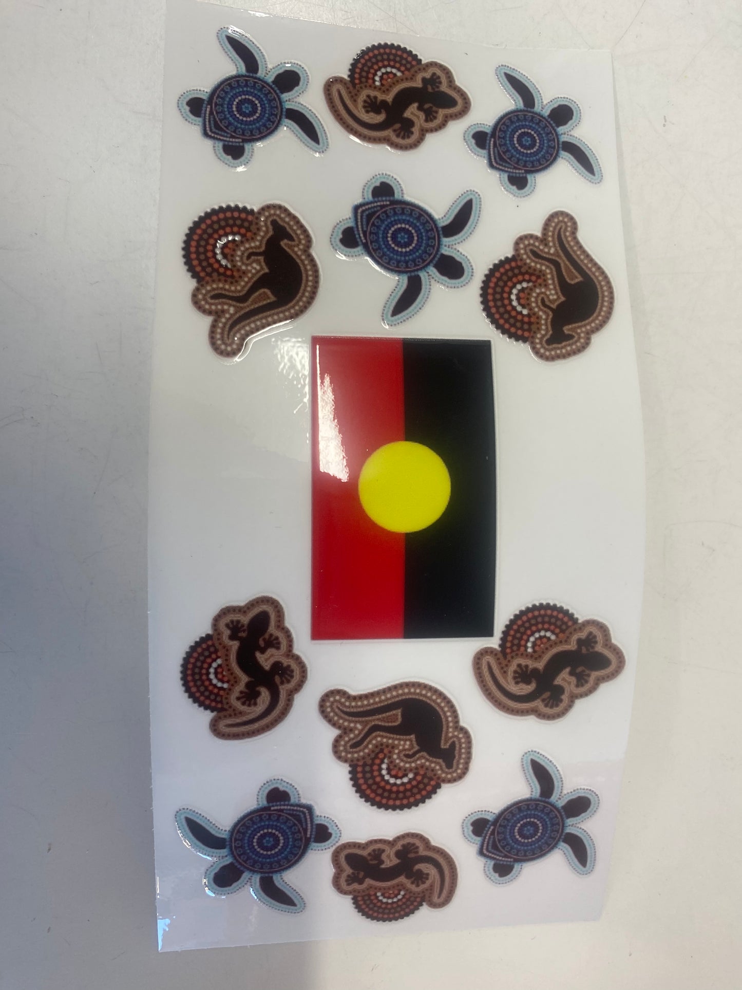 13# 16oz UVDTF Flag Turtle