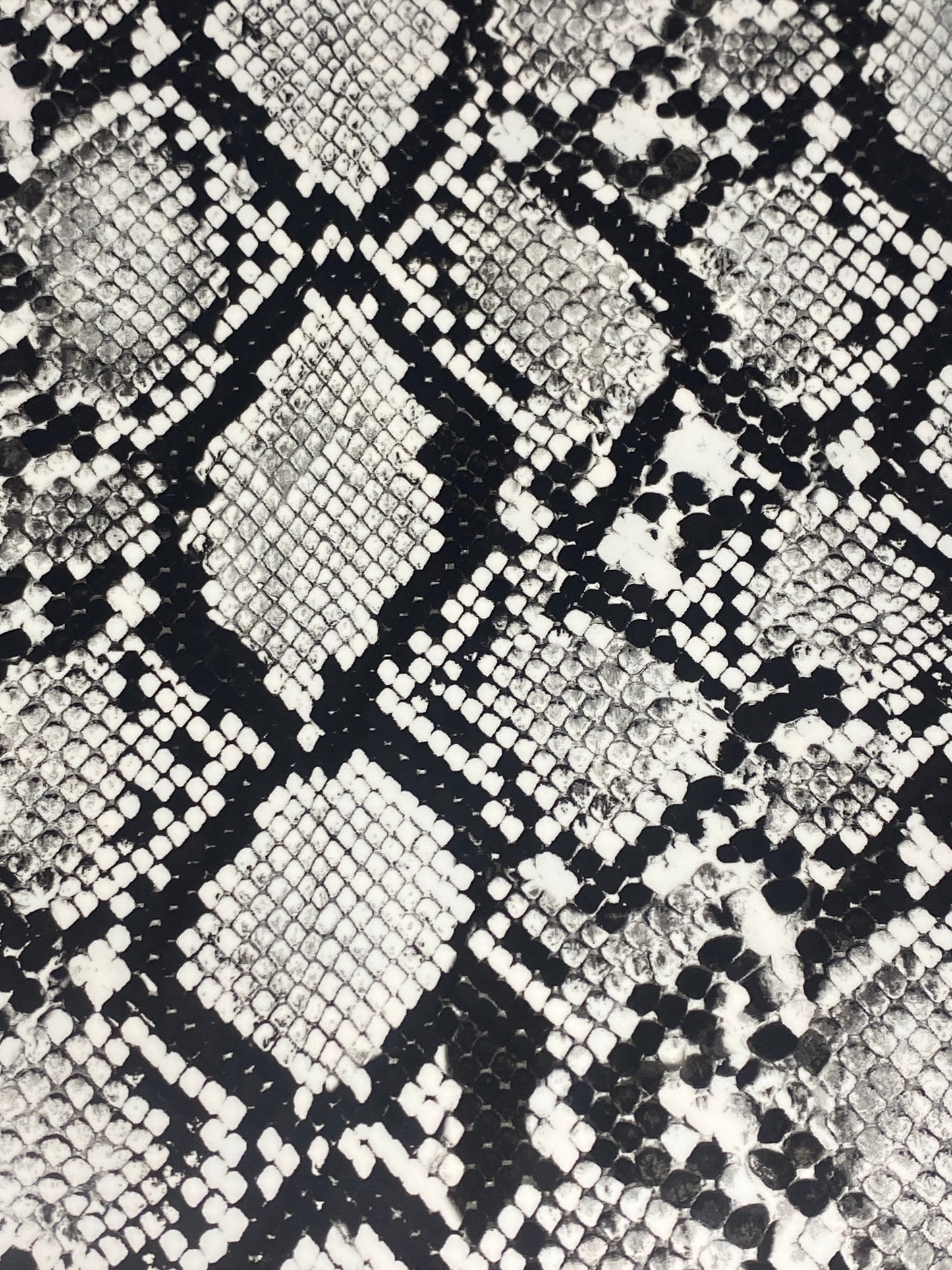 HTV Animal PU Designs - White Snake Skin AP001